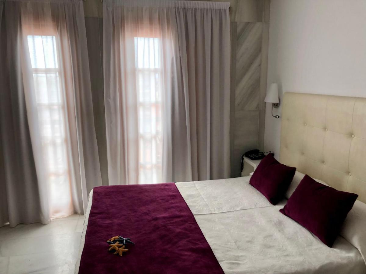 Hotel Oceano Centro (Adults Only) سانتا كروز دي تينيريف المظهر الخارجي الصورة