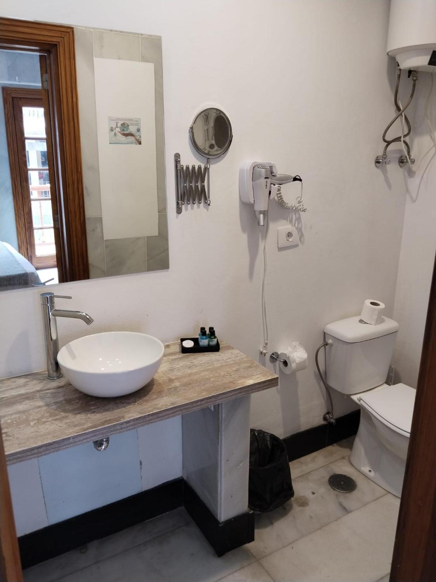 Hotel Oceano Centro (Adults Only) سانتا كروز دي تينيريف المظهر الخارجي الصورة